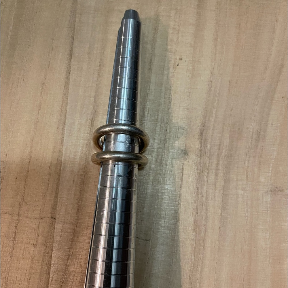 Single Rings - Picture 2 of 3